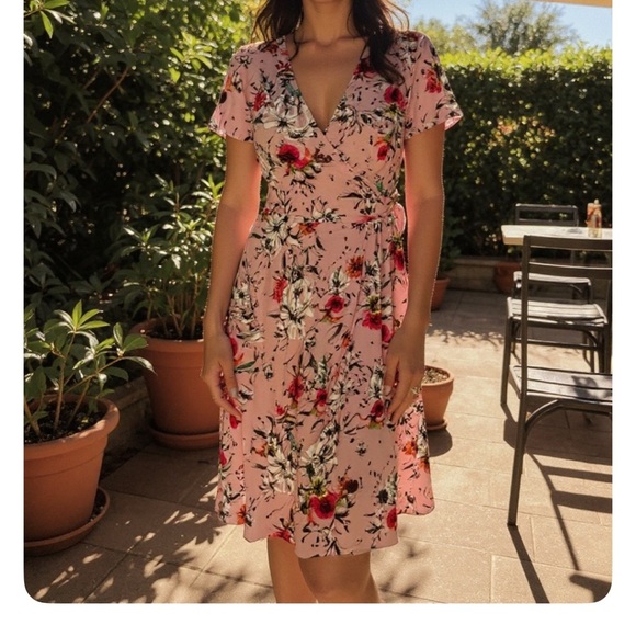 Elegant Floral Midi Dress in Pink - Picture 1 of 9